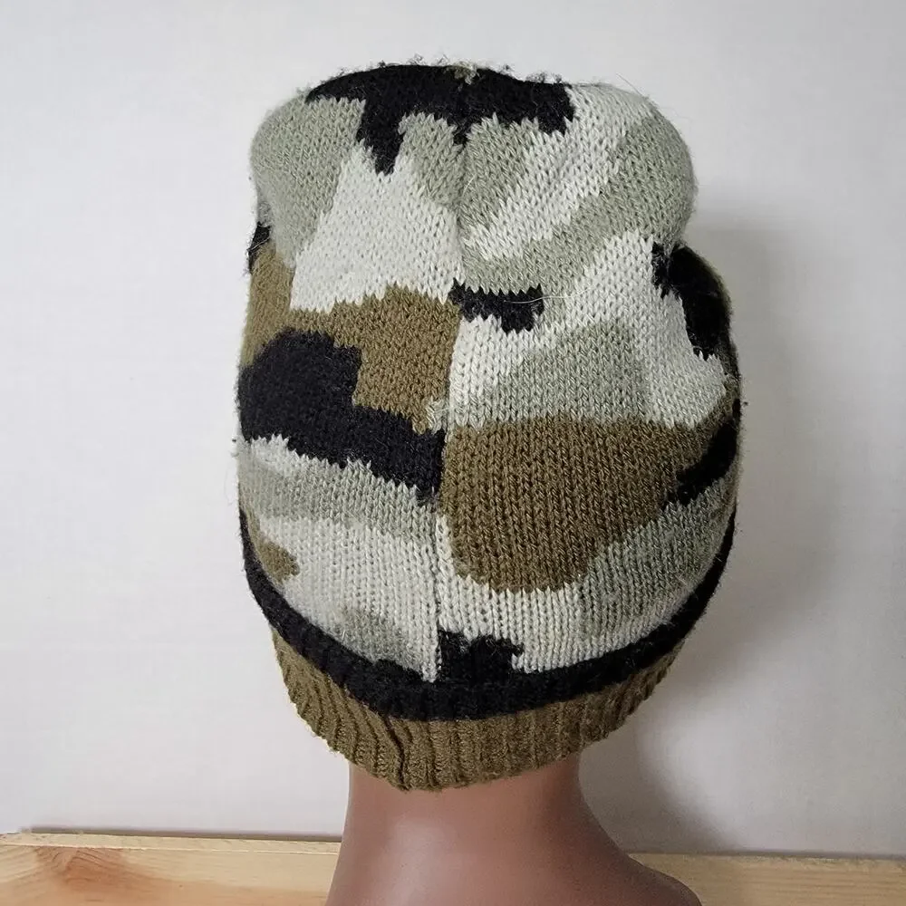 Boys Knit Camo Beanie w/ Black Skull Patch